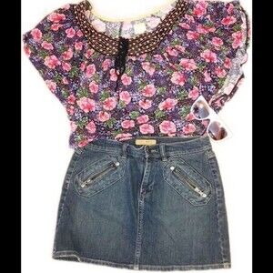 Tommy Jeans Denim Juniors skirt size 7 EUC